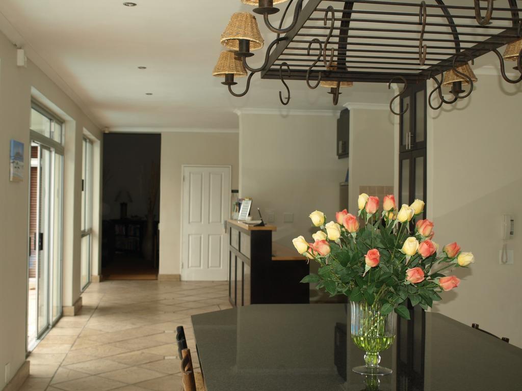 Caxton Manor B&B Kaapstad Buitenkant foto
